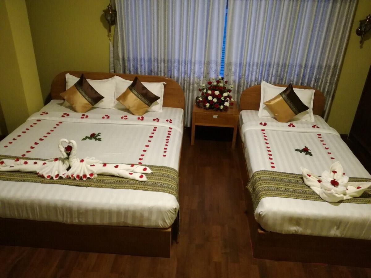 Gold Star Hotel Nyaung Shwe Esterno foto